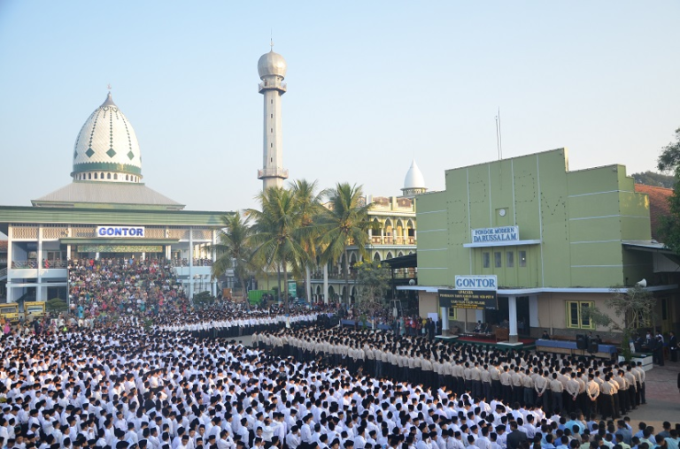 Menengok Aktivitas dan Kurikulum Pesantren Darussalam Gontor