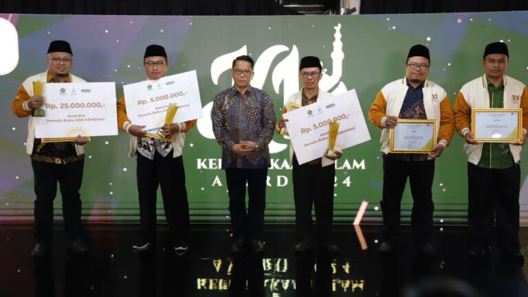 Kepustakaan Islam Award 2024: Mendorong Literasi Keagamaan Menuju Indonesia Emas 2045