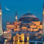 Arsitektur Masjid dalam Historiografi Kebudayaan Islam